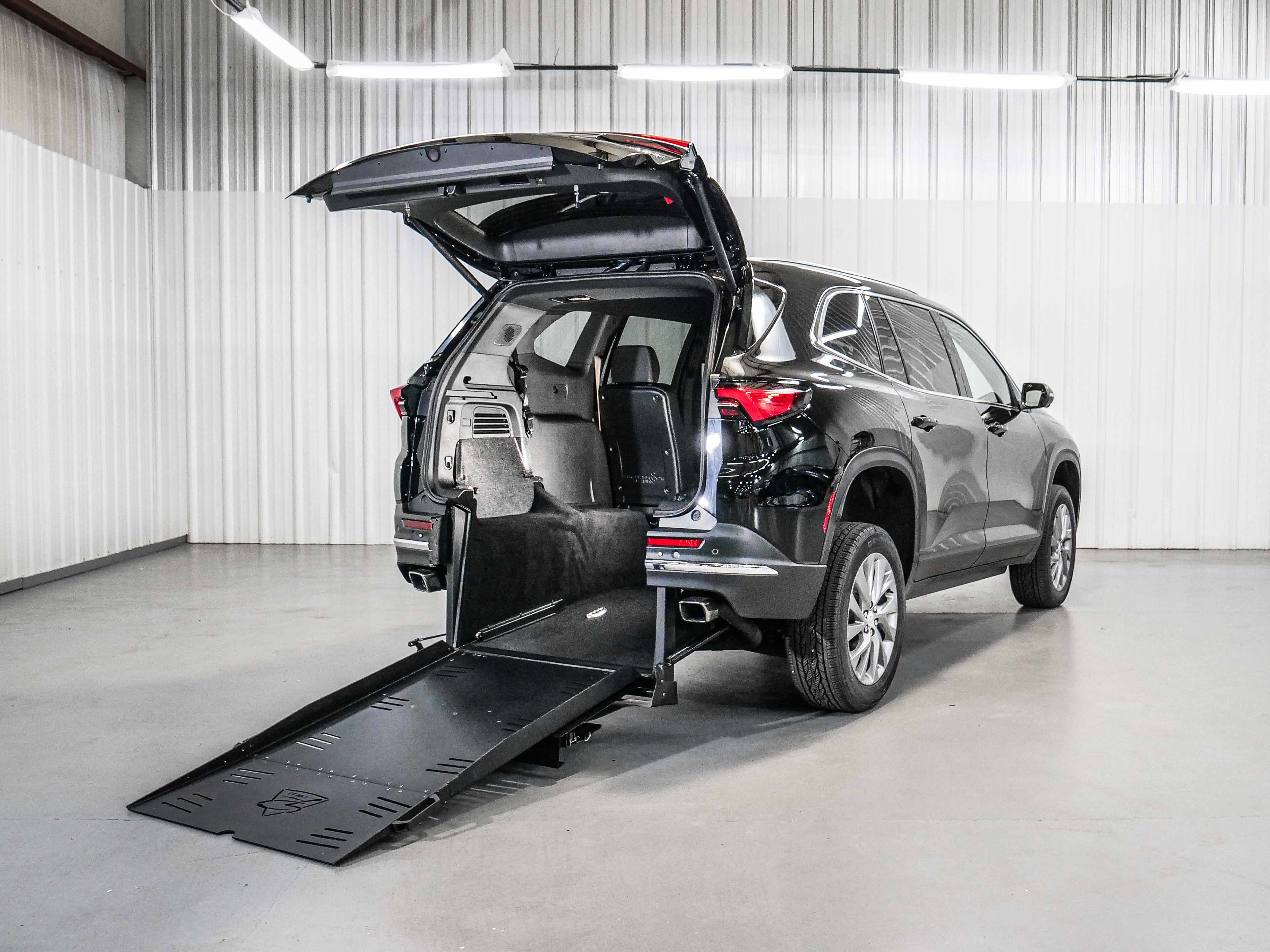 2025 Buick Enclave Preferred's photo