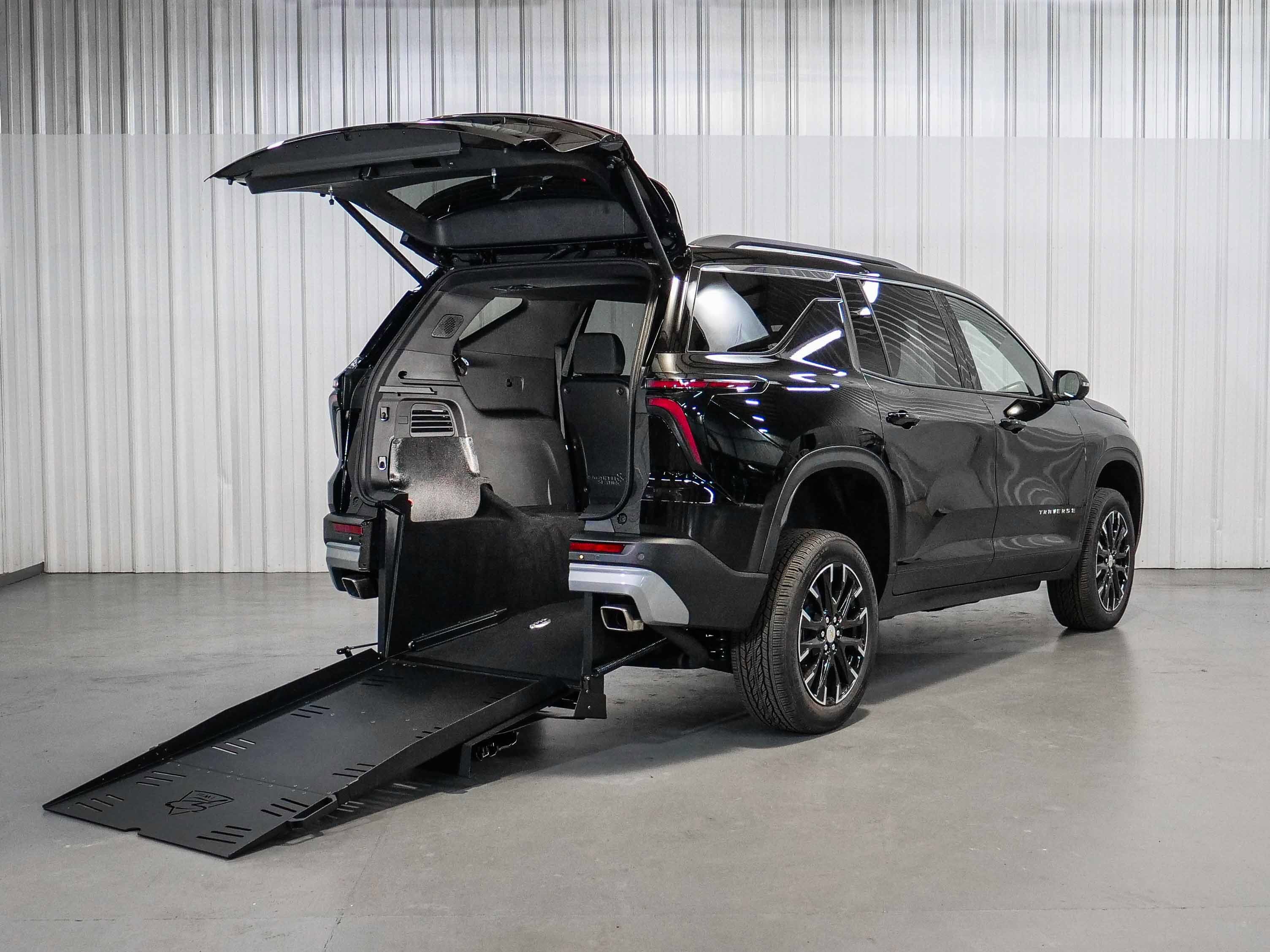 2026 Chevrolet Traverse LT's photo