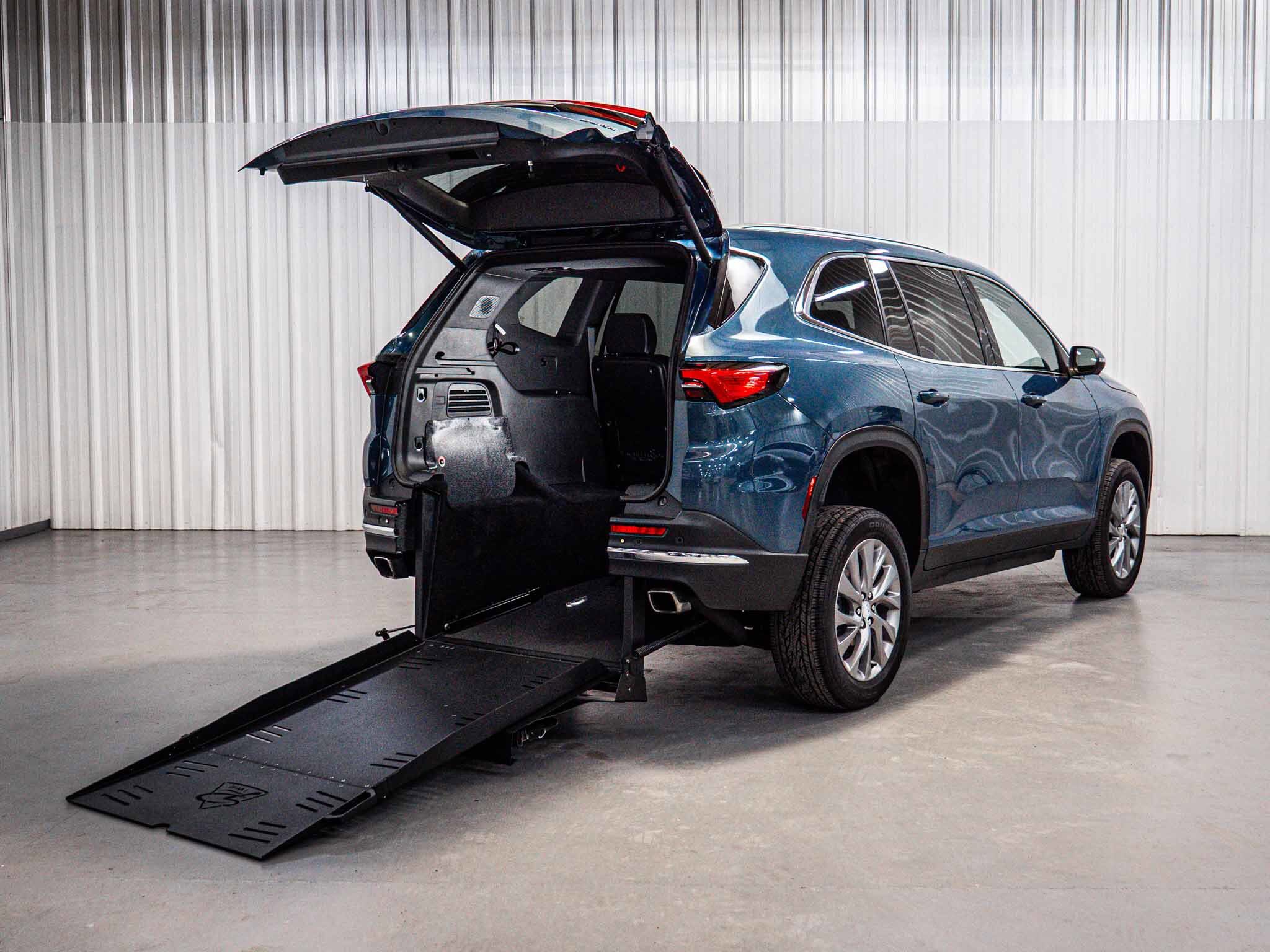 2025 Buick Enclave Preferred's photo